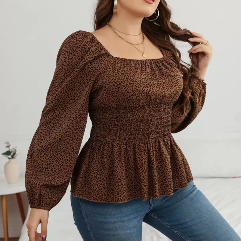 SHEIN Plus Leopard Print Top